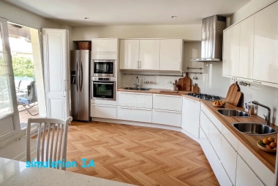 House for sale in BÉZIERS  - 7 rooms - 171 m² 