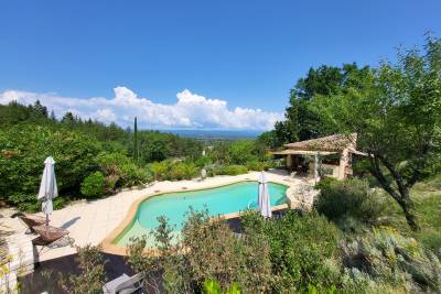 Maison à vendre à LES VANS Tauleac Baudoin - 8 pièces - 185 m² 