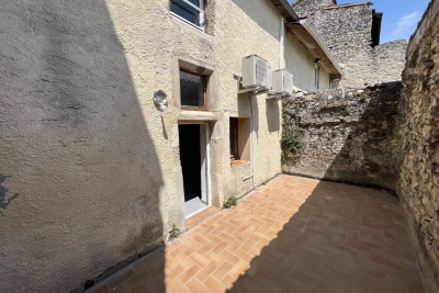 Maison &agrave; louer &agrave; MONTÉLIMAR  - 4 pi&egrave;ces - 113 m&sup2; 