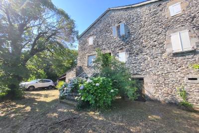 Maison à vendre à LES VANS  - 9 pièces - 140 m² 