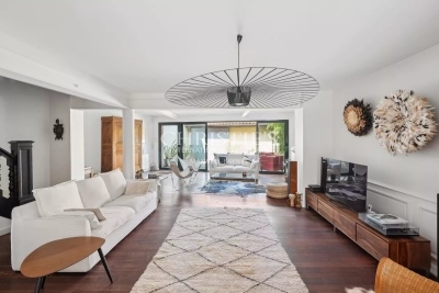 Maison à vendre à BORDEAUX Lestonat-Monsejour 8 - 6 pièces - 193 m² 