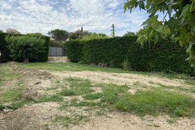 terrain &agrave; vendre &agrave; UZÈS   - 446 m&sup2; 