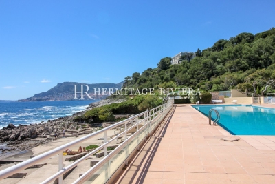 Appartement à vendre à ROQUEBRUNE-CAP-MARTIN  - 5 pièces - 162 m² 