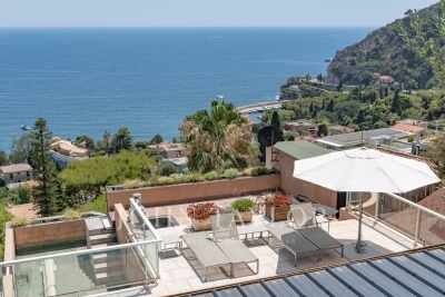Maison à vendre à EZE Le Ray-Gravier-Dunant - 7 pièces - 326 m² 