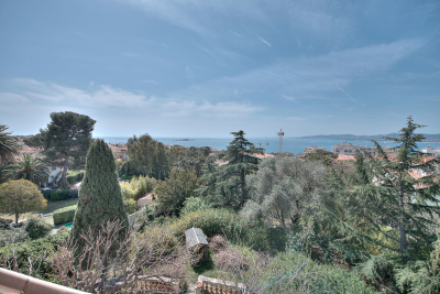 Maison à vendre a renover st raphael