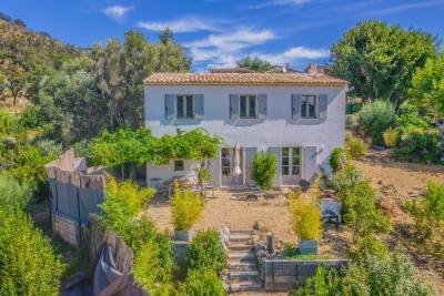 Maison &agrave; vendre &agrave; GRIMAUD   - 98 m&sup2; 