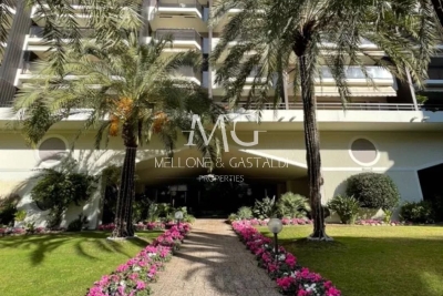 Appartement à vendre à CANNES Broussailles - 3 pièces - 100 m² 