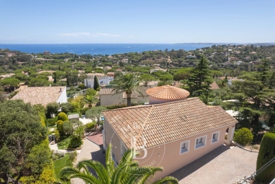 House for sale in LES ISSAMBRES  - 6 rooms - 145 m² 