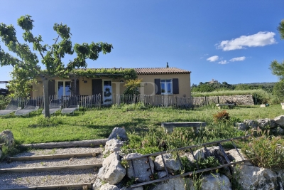 Maison à vendre à ST-SATURNIN-LÈS-APT Grambois - 4 pièces - 108 m² 