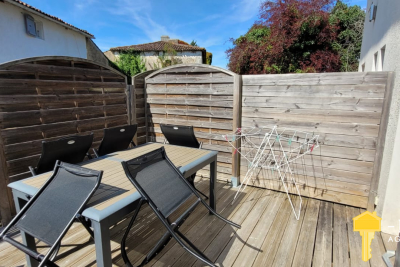 Maison à vendre à MONTPELLIER DE MEDILLAN Sud - 6 pièces - 108 m² 