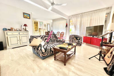 Appartement à vendre à CAVALAIRE-SUR-MER  - 4 pièces - 100 m² 