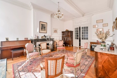 Appartement &agrave; vendre &agrave; LYON 2EME  - 5 pi&egrave;ces - 159 m&sup2; 