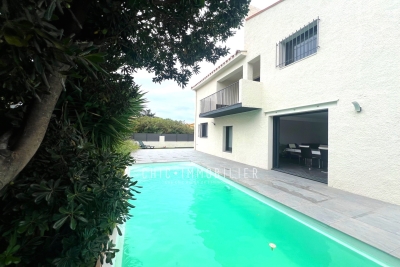 Maison &agrave; vendre &agrave; ST-CYPRIEN  - 6 pi&egrave;ces - 164 m&sup2; 