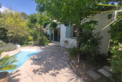 Maison à vendre à ST-RAPHAËL  - 4 pièces - 108 m² 