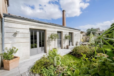 Maison à vendre à BORDEAUX  - 12 pièces - 245 m² 