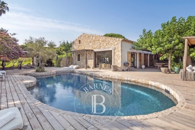 House to rent in GRIMAUD Grimaud - 6 rooms - 250 m&sup2; 