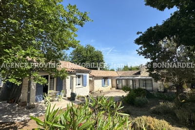 Maison à vendre à GRIGNAN  - 7 pièces - 166 m² 