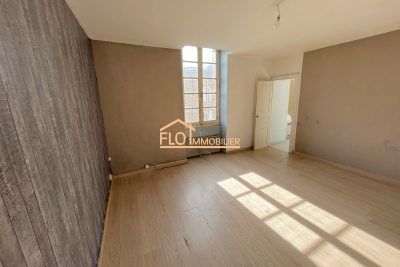 Bien &agrave; vendre &agrave; LODÈVE   - 499 m&sup2; 