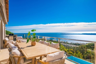 Maison &agrave; vendre &agrave; CANNES  - 6 pi&egrave;ces - 320 m&sup2; 