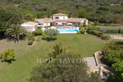 Maison à louer à RAMATUELLE   - 500 m² 