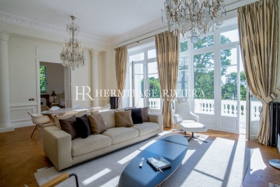 Appartement &agrave; louer &agrave; ST-JEAN-CAP-FERRAT  - 5 pi&egrave;ces - 158 m&sup2; 