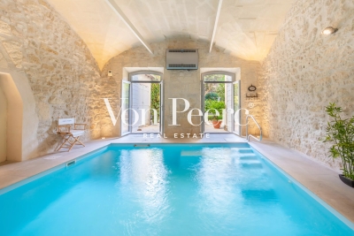 Maison &agrave; vendre &agrave; TARASCON  - 20 pi&egrave;ces - 1839 m&sup2; 