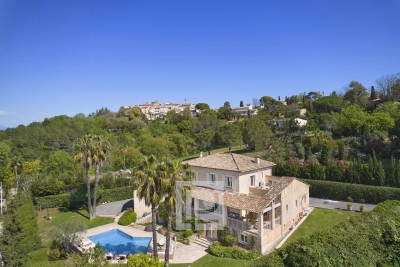 Maison à vendre à MOUGINS  - 9 pièces - 425 m² 