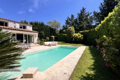 Maison &agrave; vendre &agrave; LE CANNET  - 5 pi&egrave;ces - 183 m&sup2; 