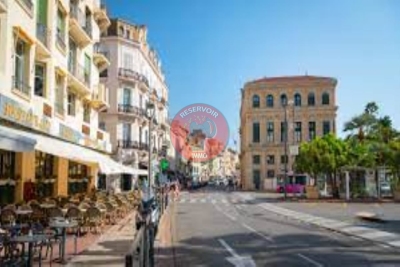 Bien à vendre à CANNES   - 65 m² 