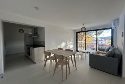 Appartement à louer à AIX-EN-PROVENCE Maltemps - 4 pièces - 79 m² 