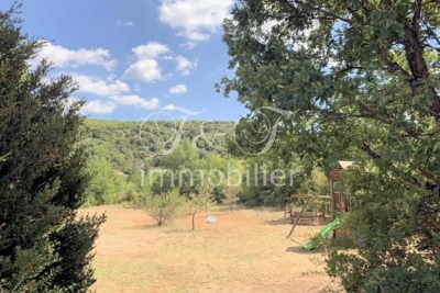 Maison à vendre à SIMIANE-LA-ROTONDE  - 17 pièces - 550 m² 