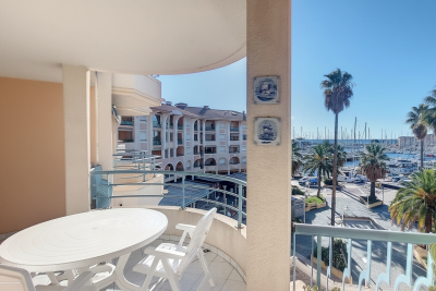 Appartement &agrave; vendre &agrave; FRÉJUS  - 2 pi&egrave;ces - 45 m&sup2; 