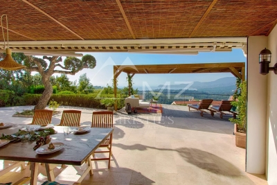 Maison à louer à LA CROIX-VALMER   - 250 m² 