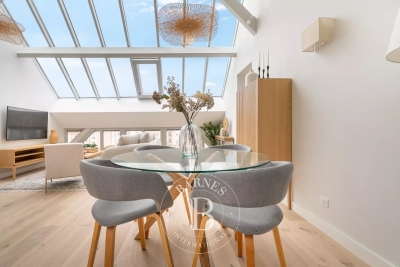 Apartment for sale in PARIS 16EME Les Archives 1 - 3 rooms - 93 m² 