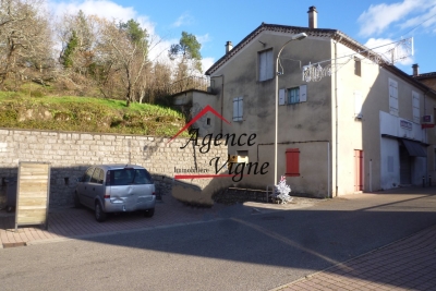 Bien &agrave; vendre &agrave; GAGNIERES   - 180 m&sup2; 