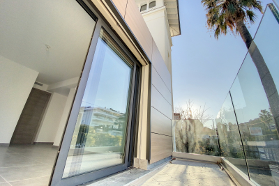 Appartement à vendre à GOLFE JUAN l'Estagnol - 2 pièces - 50 m² 