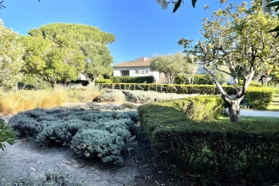 Maison &agrave; vendre mer a pi 