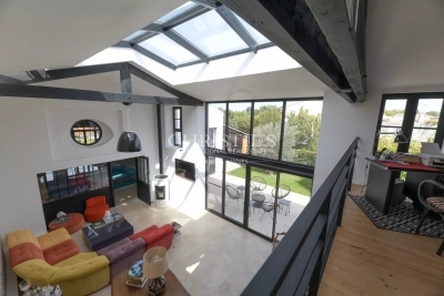 Maison à vendre à LA ROCHELLE Sud - 10 pièces - 402 m² 