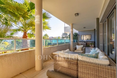 Appartement &agrave; vendre &agrave; CAP D'ANTIBES  - 3 pi&egrave;ces - 66 m&sup2; 