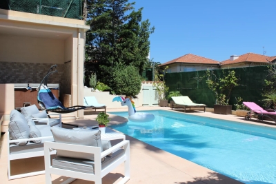 Maison &agrave; louer &agrave; CANNES  - 11 pi&egrave;ces - 260 m&sup2; 