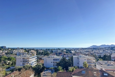 Appartement &agrave; vendre &agrave; LE CANNET  - 4 pi&egrave;ces - 126 m&sup2; 