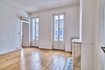 Appartement à vendre à BORDEAUX  - 3 pièces - 109 m² 