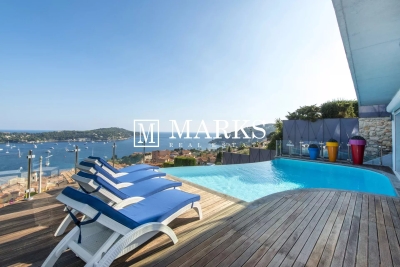 Maison &agrave; louer &agrave; VILLEFRANCHE-SUR-MER  - 6 pi&egrave;ces - 176 m&sup2; 