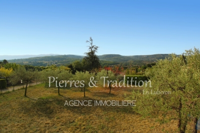 Maison à vendre à APT  - 8 pièces - 240 m² 