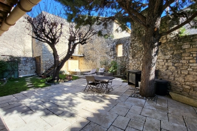 Maison à vendre à GORDES  - 6 pièces - 133 m² 