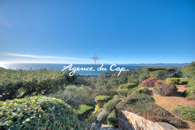 Maison à vendre à ST-RAPHAËL  - 4 pièces  