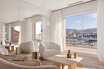 Appartement à vendre vue mer derniere etage cannes 