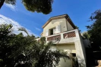 Maison &agrave; vendre &agrave; CANNES  - 6 pi&egrave;ces - 162 m&sup2; 