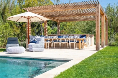 Maison à louer à ST-TROPEZ  - 7 pièces - 400 m² 