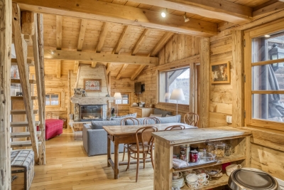 Apartment for sale in DEMI-QUARTIER  - 4 rooms - 102 m² 